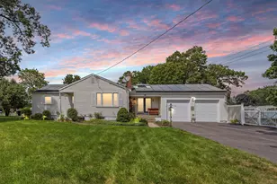 12 Arlington Rd, Windsor Locks, CT 06096 - Photo 1