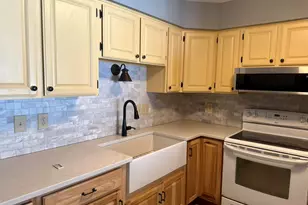 35 Cortland Pl, Ansonia, CT 06401 - Photo 1