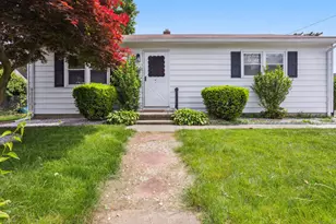 64 Willow St, Milford, CT 06460 - Photo 1