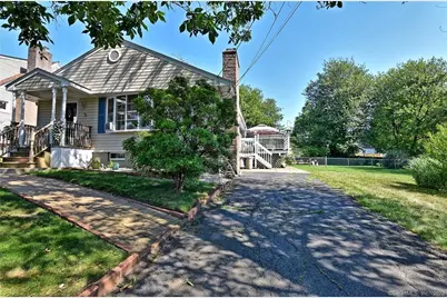 92 West Prospect Street, West Haven, CT 06516 - Photo 1