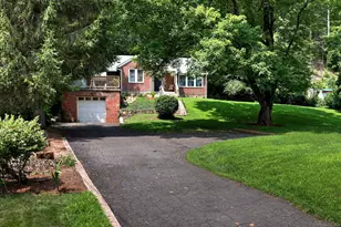 887 Marion Rd, Cheshire, CT 06410 - Photo 1