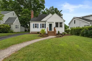 39 Dartmouth Ave, West Hartford, CT 06110 - Photo 1
