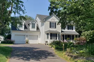 25 Summit Dr, South Windsor, CT 06074 - Photo 1