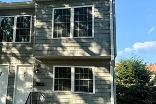 145 Lantern Park Dr, Naugatuck, CT 06770 - Photo 1