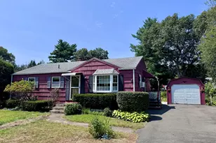 35 Arlington Rd, Windsor Locks, CT 06096 - Photo 1