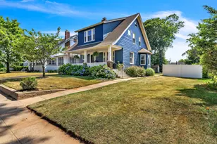 17 Pardee Pl, East Haven, CT 06512 - Photo 1