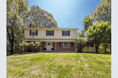 31 Carriage House Drive, Danbury, CT 06810 - Photo 1