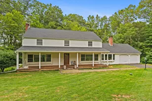 12 Eastview Dr, Simsbury, CT 06070 - Photo 1