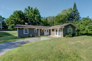 2 Glenwood Ave, Norwich, CT 06360 - Photo 1