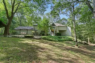 352 Good Hill Rd, Weston, CT 06883 - Photo 1