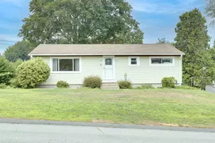 328 Canterbury Turnpike, Norwich, CT 06360 - Photo 1