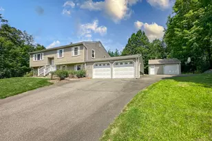 2 Brookwood Ct, Prospect, CT 06712 - Photo 1