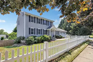 140 Valley View Rd, Stratford, CT 06614 - Photo 1