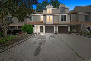 13 Westside Dr, Thompson, CT 06255 - Photo 1