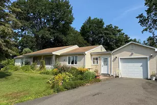 165 Falcon Ridge Rd, Rocky Hill, CT 06067 - Photo 1