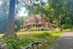 15 Hillside Pl, New Britain, CT 06051 - Photo 1