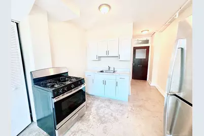 77 Bank Street #3A, Waterbury, CT 06702 - Photo 1