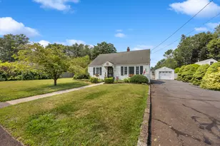 521 Pool Rd, North Haven, CT 06473 - Photo 1