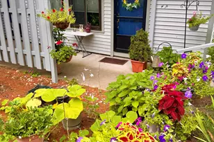 4 Staunton Ct, Farmington, CT 06032 - Photo 1