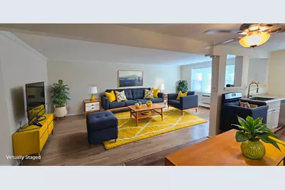 70 Farmington Avenue #4B, New London, CT 06320 - Photo 1