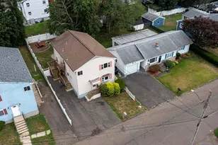 42 Canton St, West Haven, CT 06516 - Photo 1