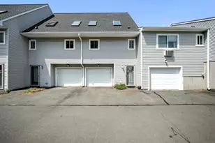 21 Chelsea Ln, East Granby, CT 06026 - Photo 1