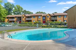 48 Riverview Dr, Bridgeport, CT 06606 - Photo 1