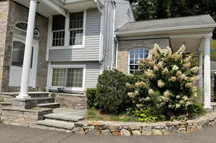 972 New Haven Rd, Naugatuck, CT 06770 - Photo 1