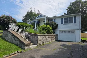 135 Norris St, Waterbury, CT 06705 - Photo 1