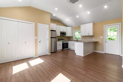 10 Deerfield Road, New Fairfield, CT 06812 - Photo 3