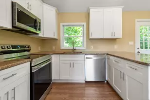 10 Deerfield Rd, New Fairfield, CT 06812 - Photo 5