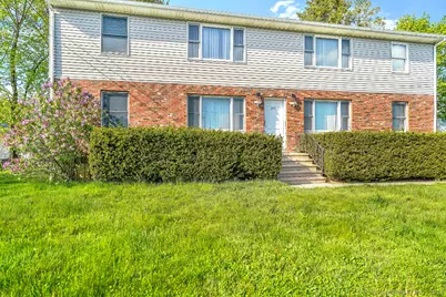 217 Charlotte Street #1R, Waterbury, CT 06704 - Photo 1