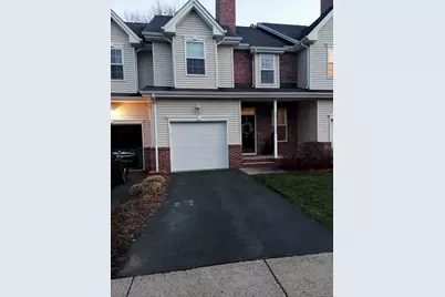 19 Last Leaf Circle #19, Windsor, CT 06095 - Photo 1