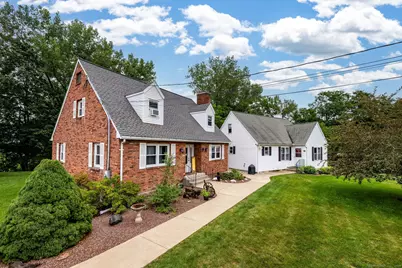 5 Ravine Street, Windsor Locks, CT 06096 - Photo 1