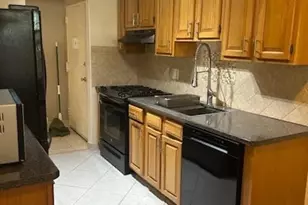 50 Greenhouse Rd, Bridgeport, CT 06606 - Photo 1