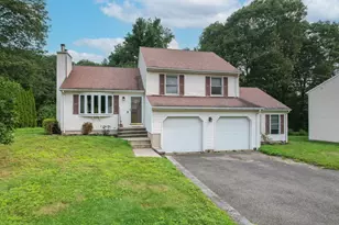 33 Mallory Rd, Watertown, CT 06795 - Photo 1