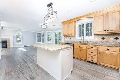 131 Bella Vista Lane, Manchester, CT 06040 - Photo 5