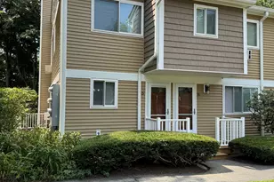 6 Rose Ln, Danbury, CT 06810 - Photo 1