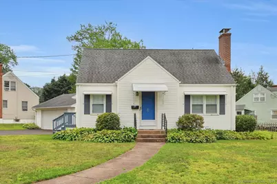 4 Flint Drive, Manchester, CT 06040 - Photo 1