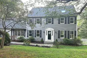 15 Beechwood Rd, Branford, CT 06405 - Photo 1