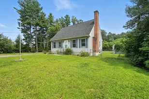 131 Raffia Rd, Enfield, CT 06082 - Photo 1