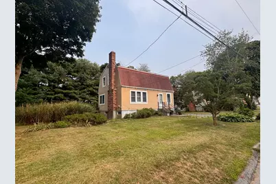 6 College Street, Clinton, CT 06413 - Photo 1