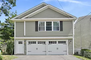 35 Beechwood Ave, Milford, CT 06460 - Photo 1