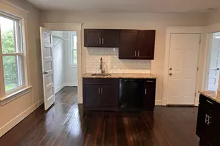 76 Spring St, Middletown, CT 06457 - Photo 1