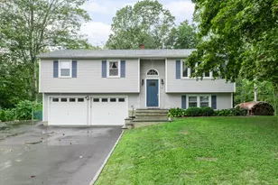 27 Woodcrest Dr, Prospect, CT 06712 - Photo 1