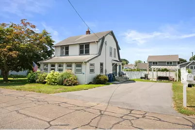 33 Billow Road, Old Lyme, CT 06371 - Photo 1