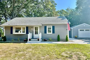 16 Seagull Rd, Old Saybrook, CT 06475 - Photo 1