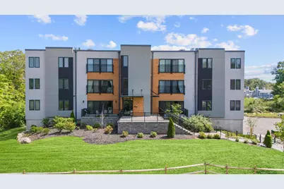 245 East Main Street #4, Branford, CT 06405 - Photo 1