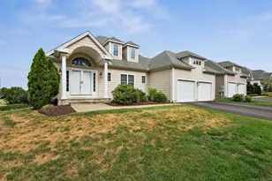 24 Fairway Dr, Wallingford, CT 06492 - Photo 1