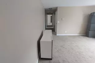 63 Huntington St, Hartford, CT 06105 - Photo 1